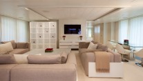 Motor yacht IDOL-  Main Salon